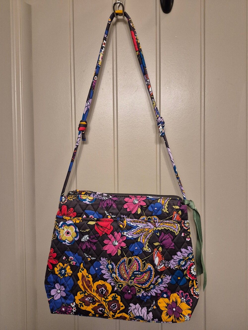 Vera Bradley Orginial Hipster Crossbody In Colorful Bouquet